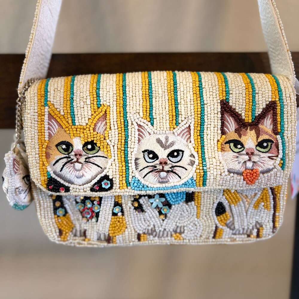 Beaded Cat Shoulder Bag in Cream and Multicolor - Picture 2 of 8